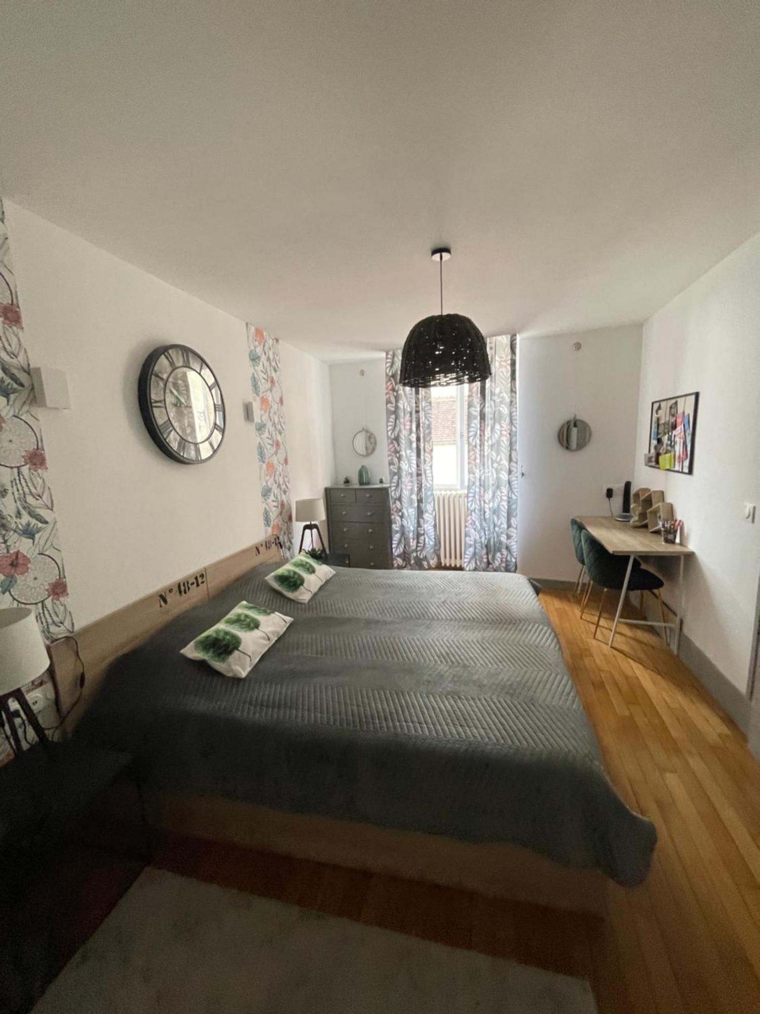 Appartement Moderne Centre Ville, 5 Personnes, 65 M2 Семюр-ан-Оксуа Екстериор снимка