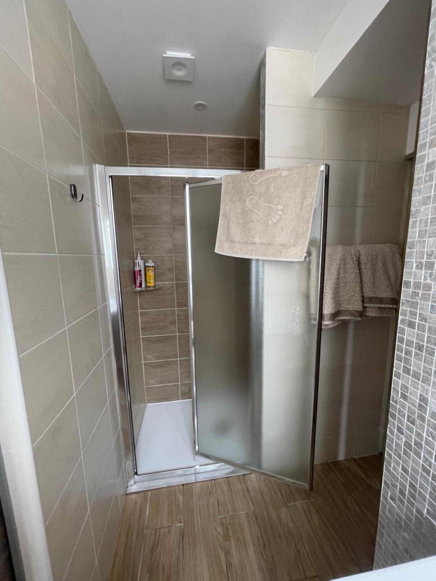 Appartement Moderne Centre Ville, 5 Personnes, 65 M2 Семюр-ан-Оксуа Екстериор снимка